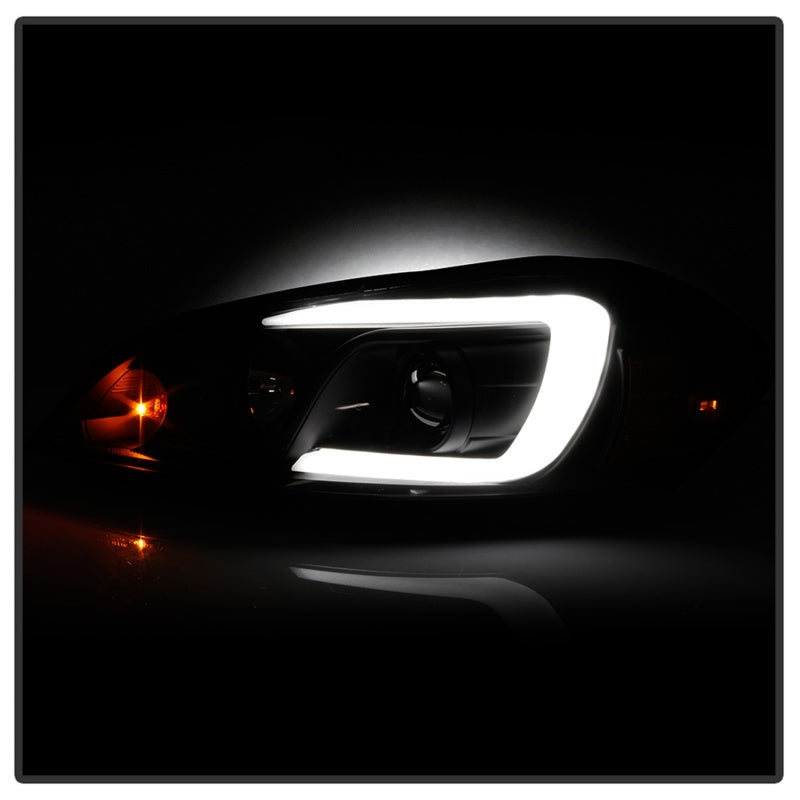 Spyder 06-13 Chevy Impala / 06-07 Chevy Monte Carlo Projector Headlights - Light Bar - Black