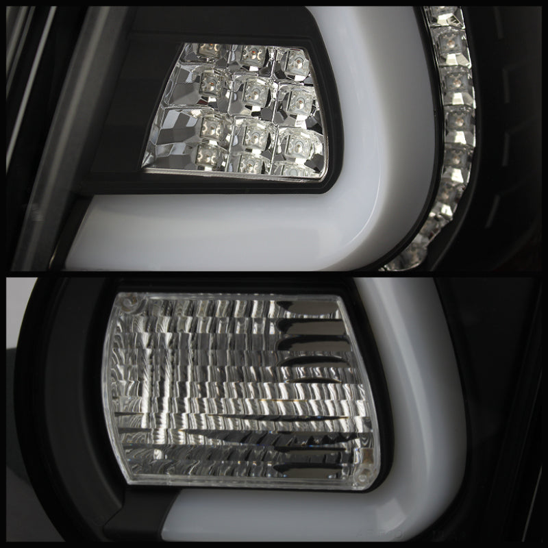 Spyder Volkswagen Golf V 06-09 LED TURN SIGNAL LED Tail Lights Black ALT-YD-VG03-LED-BK
